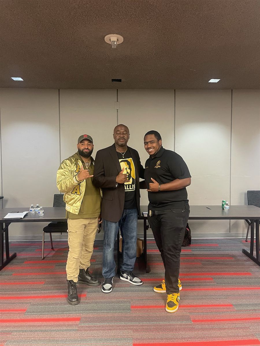 Pi Kappa &mdash; Chapter Event